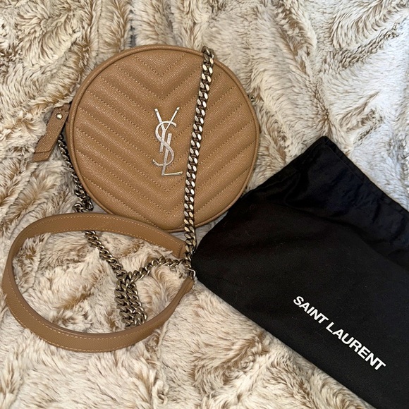 💔SOLD OUT💔 YSL Round Camera Bag - Picture 3 of 13
